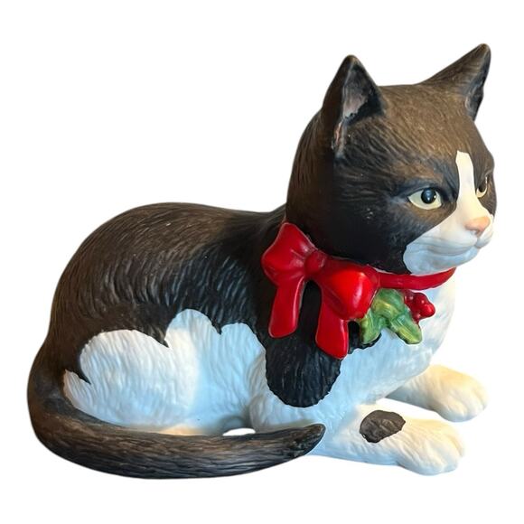 Schmid Gordon Fraser Black & White Cat Christmas Mistletoe Holly Vintage 1983 - Picture 1 of 9